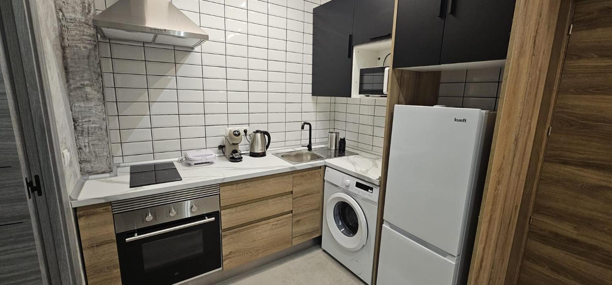 Jl A Apartment
